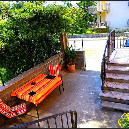Lejlighed Druzinski Apartmaji Orlando Za Popoln Oddih V Izoli - Orlando Family Retreat In Izola
